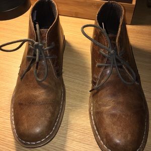 Men’s UO chukka boots